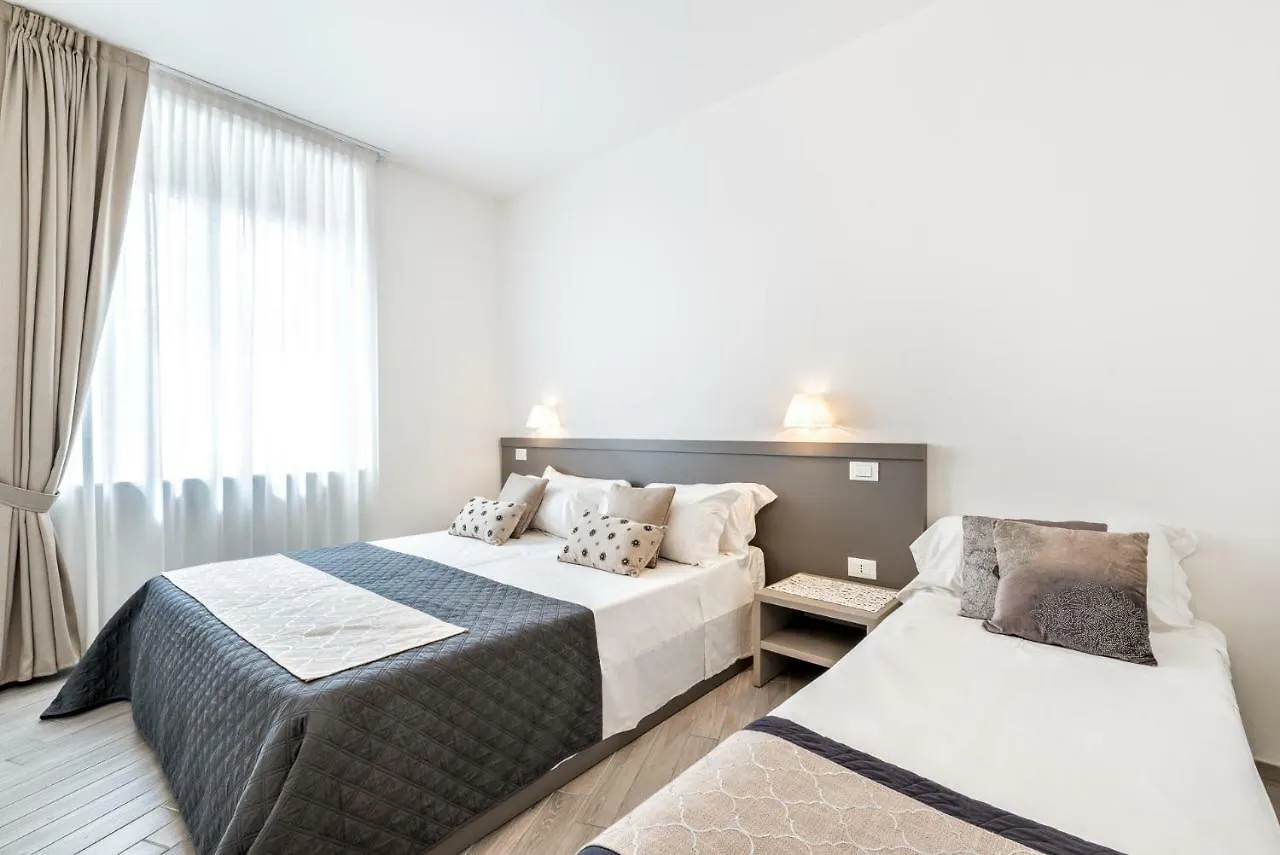 Cinque Terre Bridge Apartment La Spezia Italy