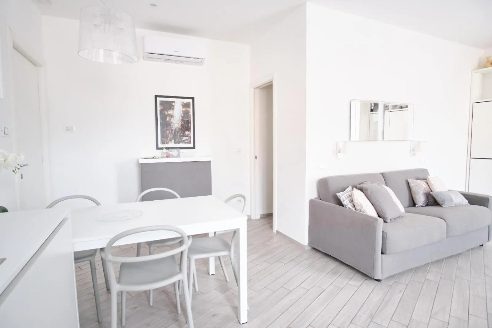 Cinque Terre Bridge Apartment La Spezia 0*,  Italy