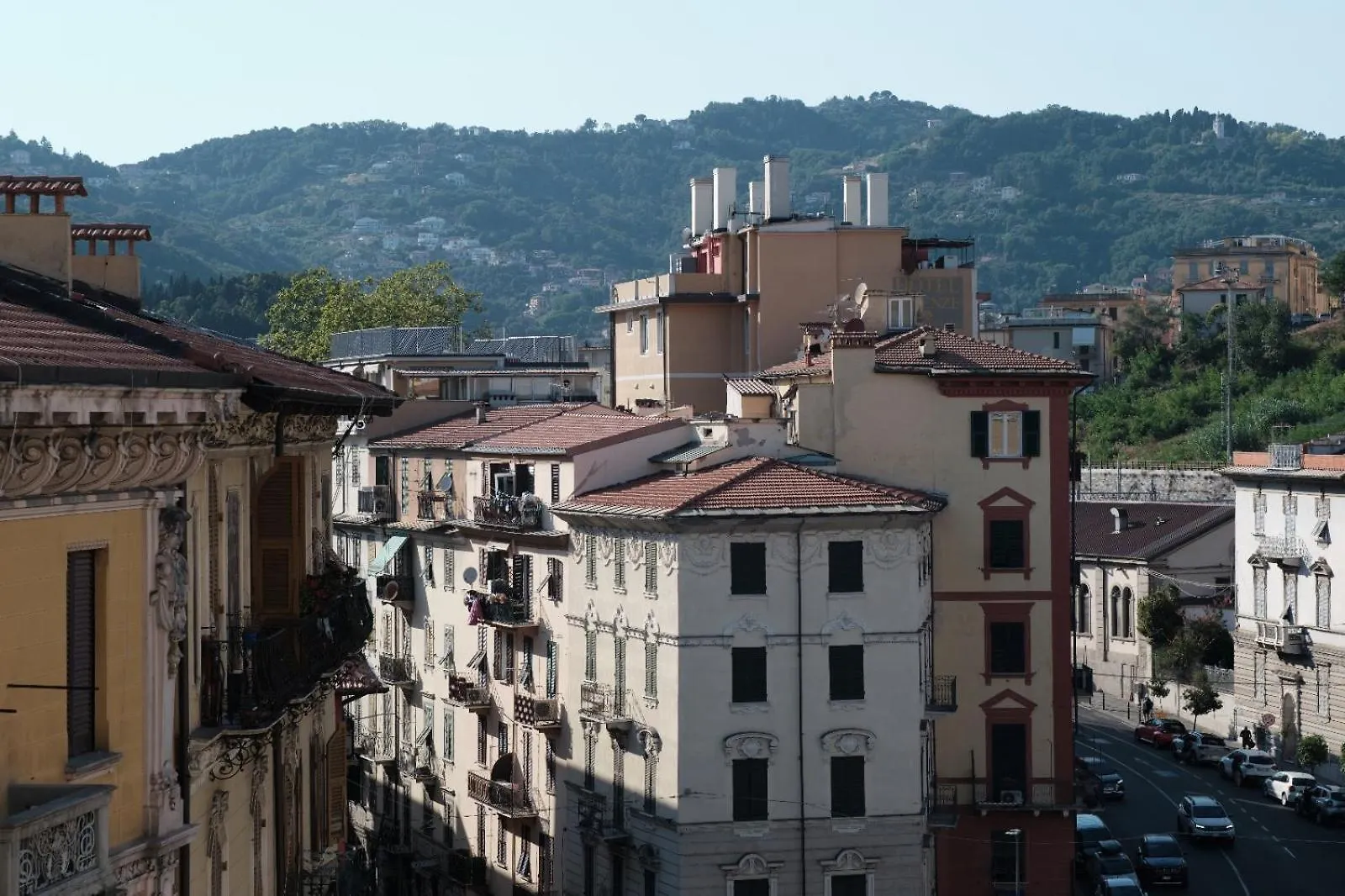 Cinque Terre Bridge Apartment La Spezia